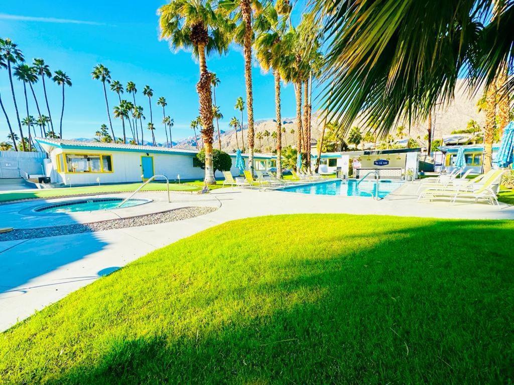 A Place In The Sun Hotel - Adults Only Big Units, 24H Heated Pool & Spa In 1 Acre Park Prime Location, Dog Friendly, Top Midcentury Modern Boutique Hotel Palm Springs Exterior photo