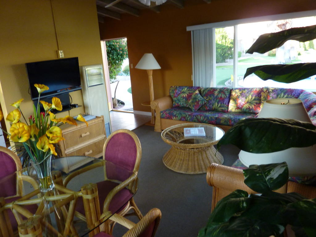 A Place In The Sun Hotel - Adults Only Big Units, 24H Heated Pool & Spa In 1 Acre Park Prime Location, Dog Friendly, Top Midcentury Modern Boutique Hotel Palm Springs Room photo
