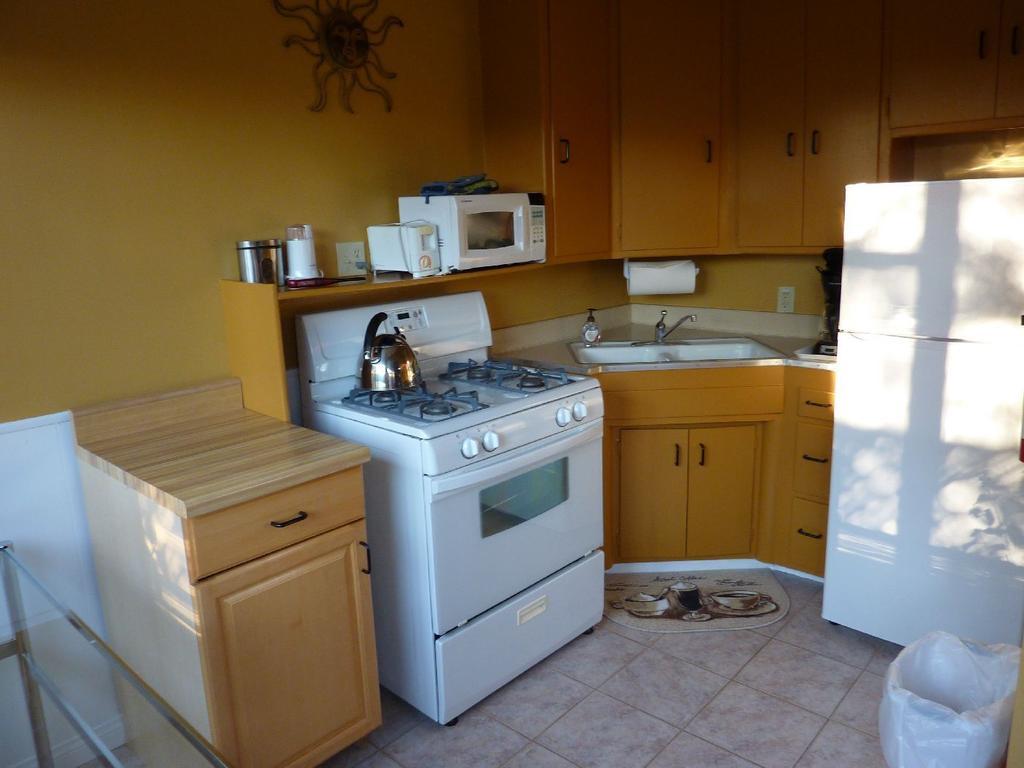 A Place In The Sun Hotel - Adults Only Big Units, 24H Heated Pool & Spa In 1 Acre Park Prime Location, Dog Friendly, Top Midcentury Modern Boutique Hotel Palm Springs Room photo